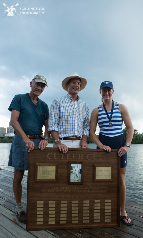 Kelly Woodacre being presented with the Cutler Cup, Photo Credit: Igor Belakovskiy