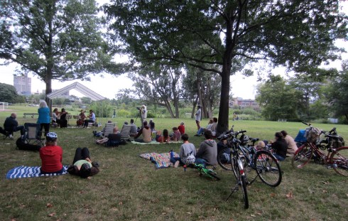 Arneis Quartet performs in the park.
